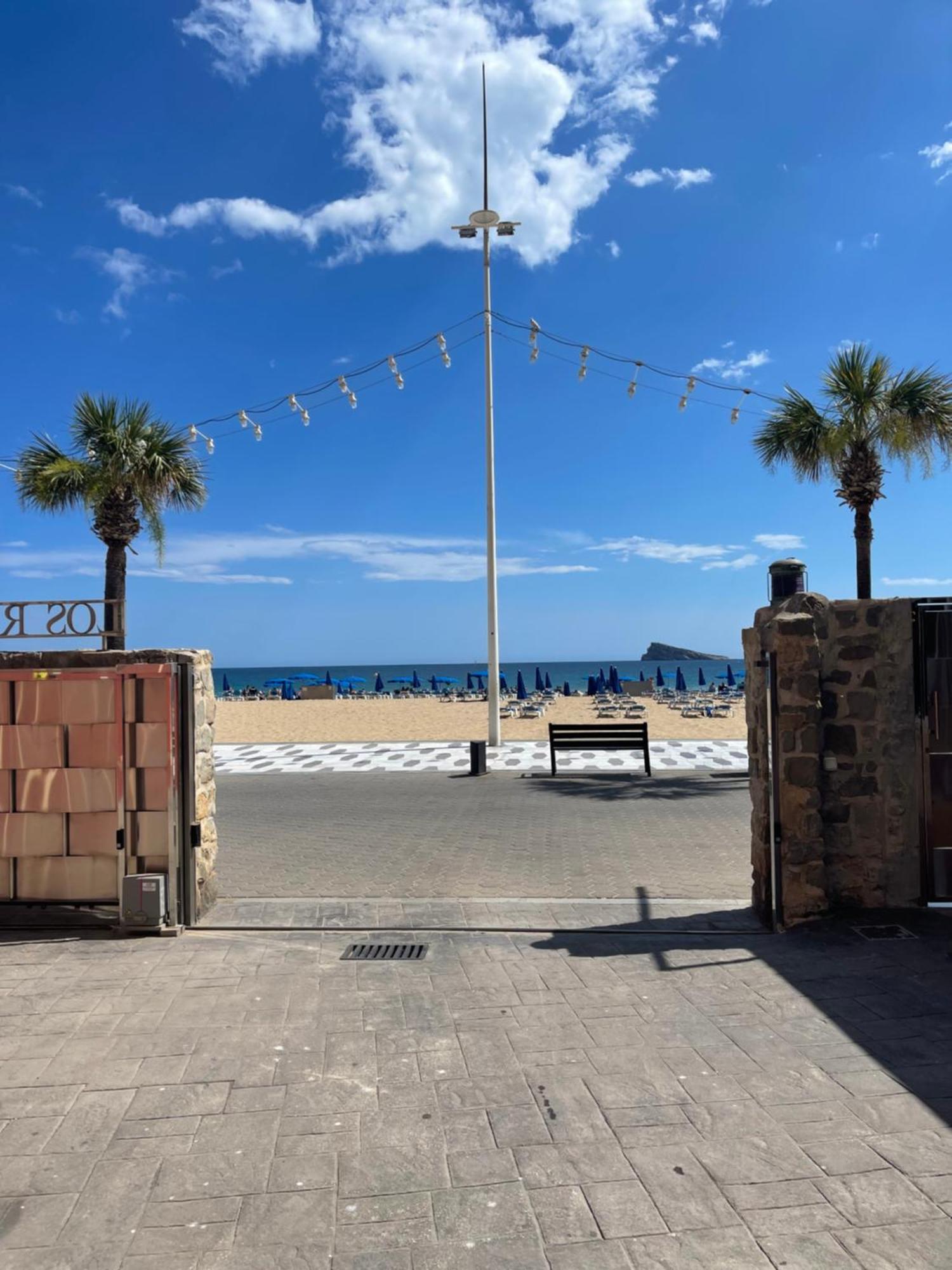 Super Terrace Levante Front Line Apartment Los Ranchos Self Check-In, Free Parking ベニドルム エクステリア 写真
