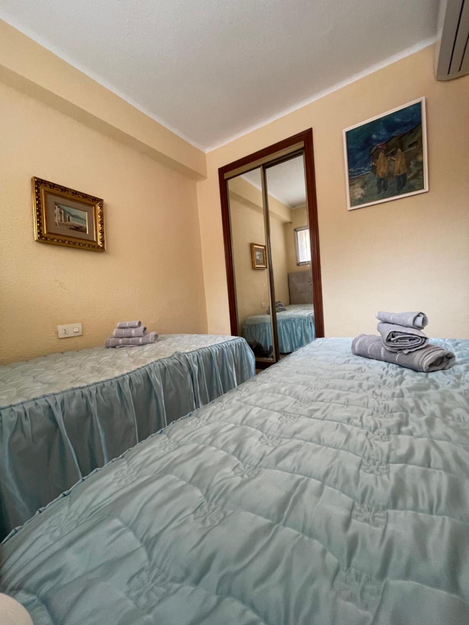 Super Terrace Levante Front Line Apartment Los Ranchos Self Check-In, Free Parking ベニドルム エクステリア 写真